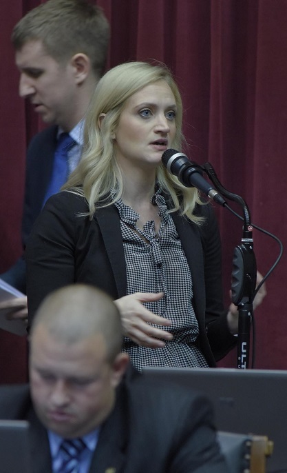 Representative Lauren Arthur (photo; Tim Bommel, Missouri House Communications)